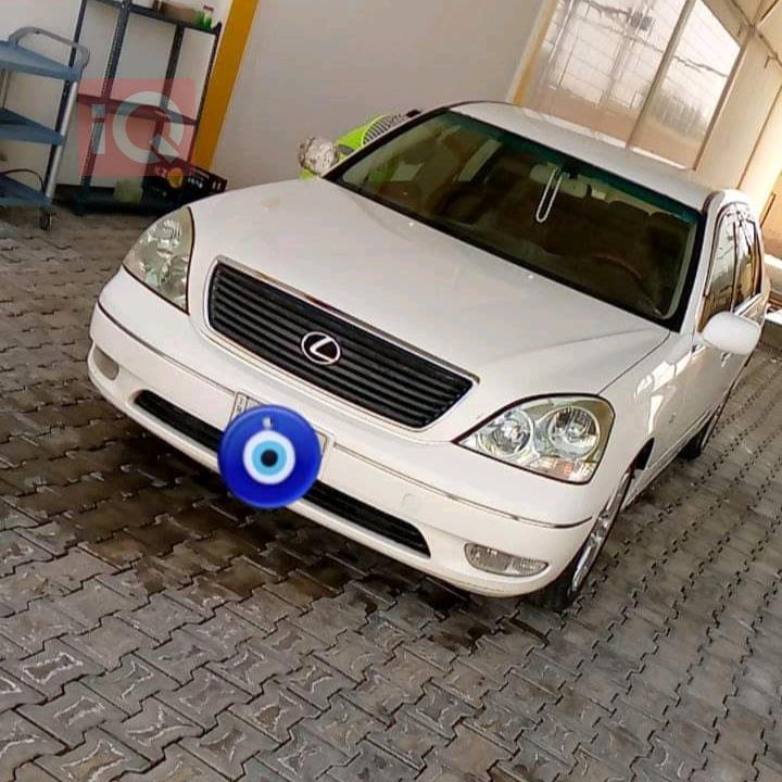 لكزس LS